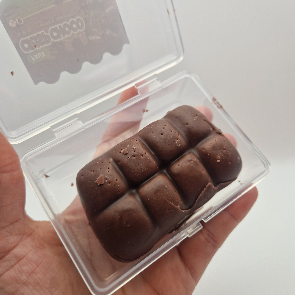 Crispy chocolate squish