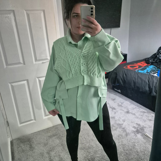 Knitted waistcoat shirt