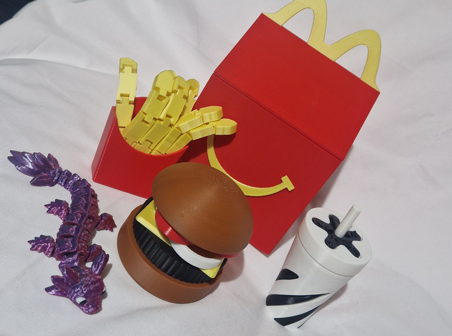 3D printed children's happy meal