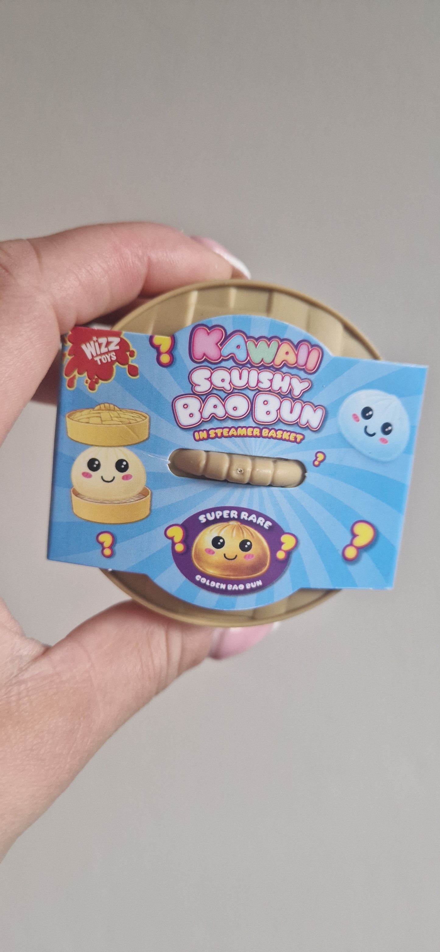 Kawaii squishy bao bun in steamer basket