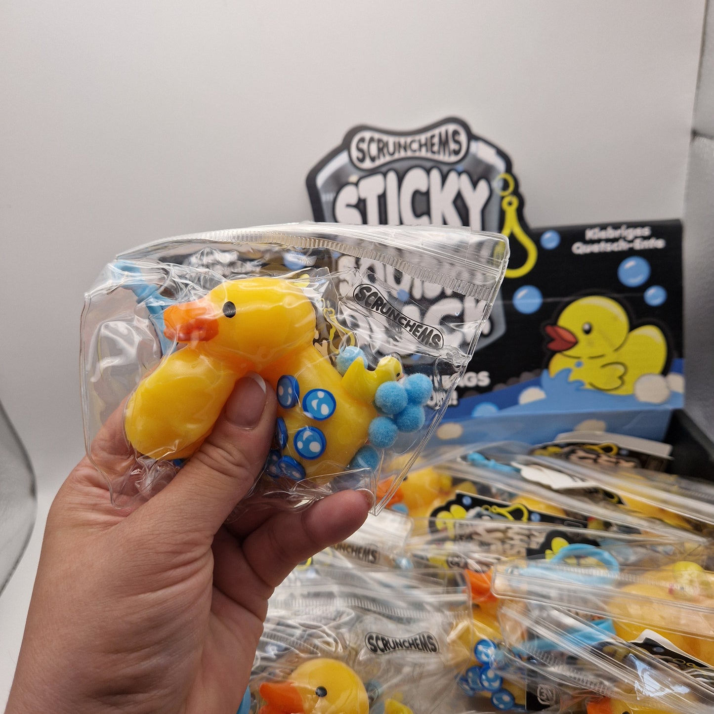 Scrunchems sticky squishy duck