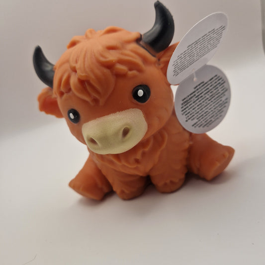 Jumbo Hamish mcsquish the wee highland cow