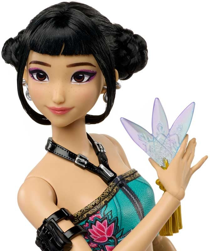 K-pop demon hunters fashion doll: zoey